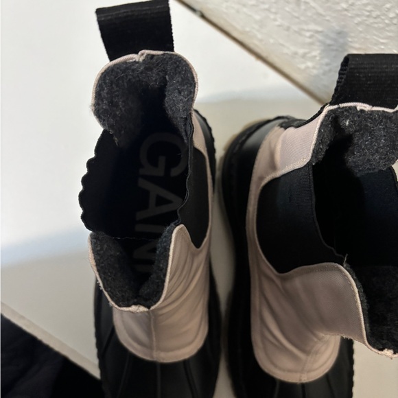 Ganni - Picture 7 of 9